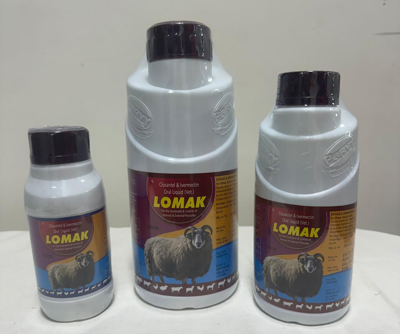 Lomak